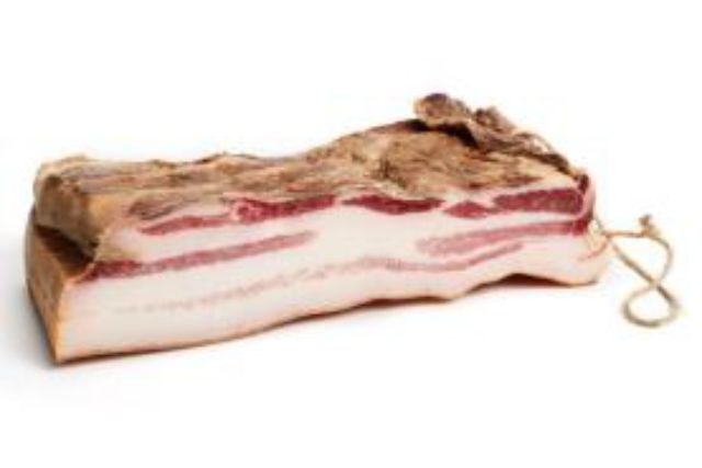 Geca Spicy Pancetta Tesa (avg. 350g) | Wholesale | Delicatezza